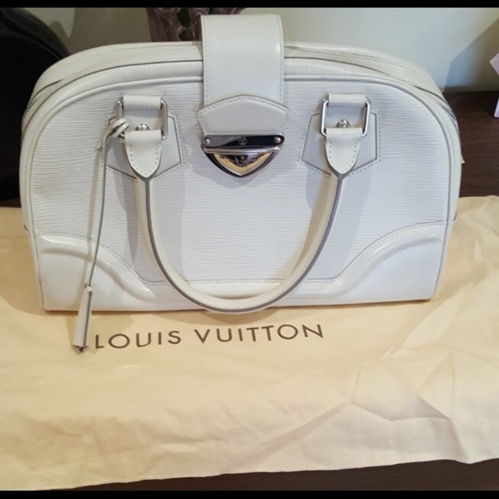 LOUIS VUITTON WHITE EPILEATHER BAG